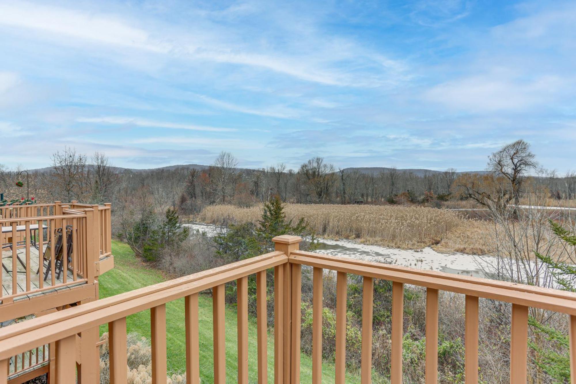Spacious Condo With View Less Than 1 Mi To Mtn Creek Resort! Vernon Exterior foto